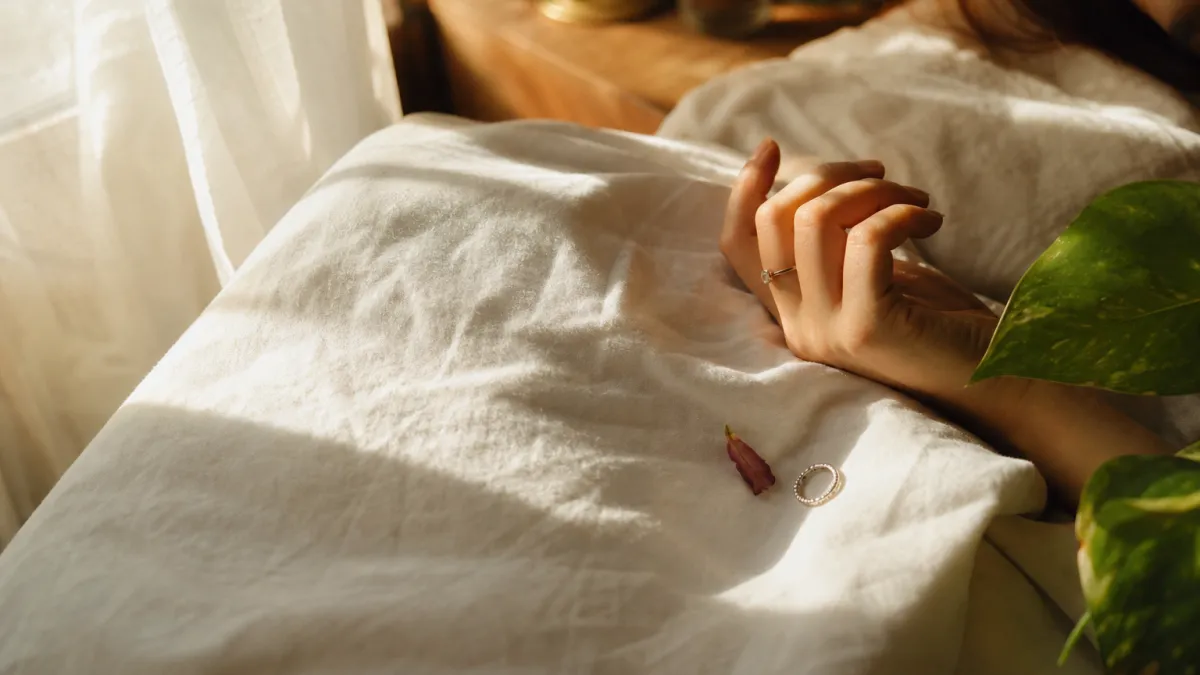 Si on rêve d'une personne, elle pense à nous : la vérité